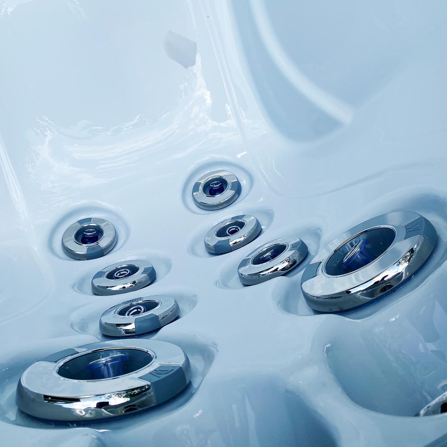Wellis_Manhattan_hot_tub_detail6 Wellis_Manhattan_hot_tub_detail6